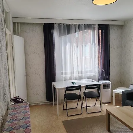 Apartment Near Tikkurila Railwaystation With Free Parking Vantaa Buitenkant foto
