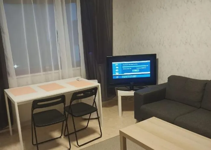 Apartment Near Tikkurila Railwaystation With Free Parking