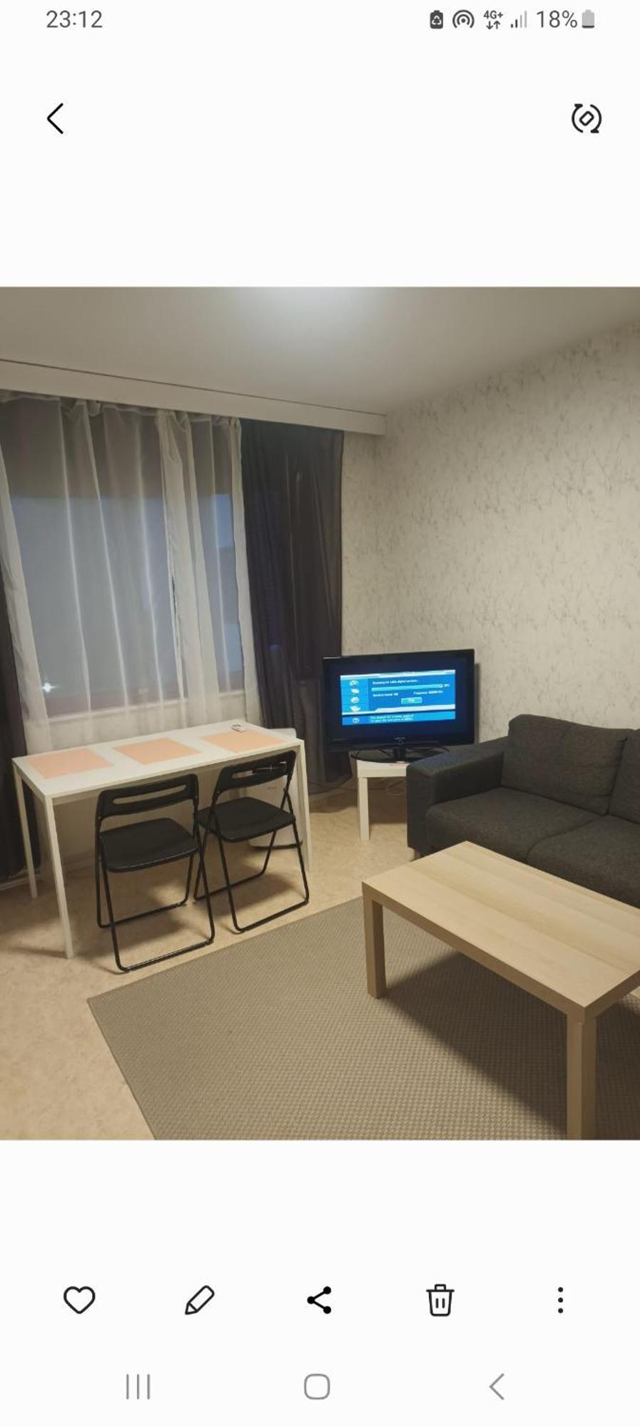 Near Tikkurila Railwaystation With Free Parking *